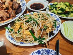 -老天桥酱肉烧饼夹肘子(天桥店)