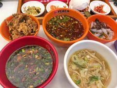 -乡党臊子面(丰庆公园店)
