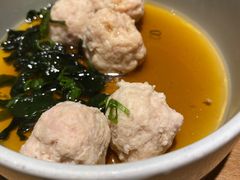 鸡肉丸子-初居食屋日式料理(万象城购物中心店)