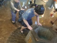 -吾悦广场(南京鼓楼店)