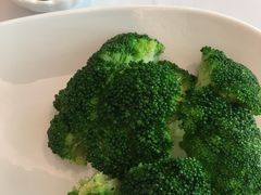 白灼西兰花-粤财皇冠假日酒店·彩华轩中餐厅