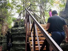 -梭布垭石林景区