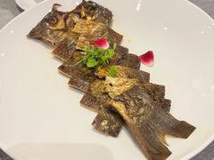 卤水武昌鱼-汉水谣·江景餐厅(江滩店)
