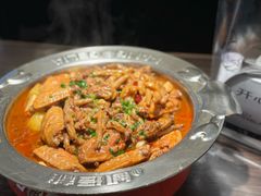 -胖哥俩肉蟹煲(华贸店)