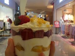 红丝绒芒果杯-罗森尼娜(德思勤店)