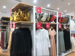 -优衣库(苏州吴江万象汇店)