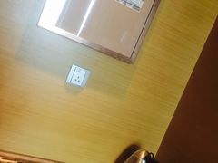 -天津梅江中心皇冠假日酒店
