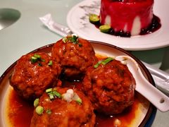鸭黄狮子头-梅飞酒家(桑园路店)