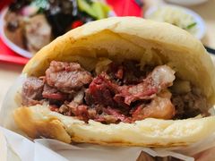 -闫家驴肉老店(华电一校店)