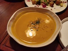 南瓜奶油浓汤-夏朵餐厅(丁香店)