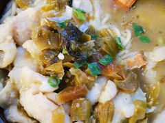 -周鱼小馆石锅酸菜鱼(活力汇店)