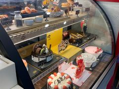 -DQ·蛋糕·冰淇淋(大宁国际商业广场店)