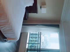 -清能·清江酒店(夷陵广场CBD中心店)