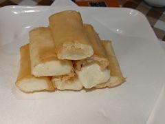 w大良炸鲜牛奶-新大咀港式茶餐厅(宝山万达店)