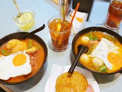 番茄浓汤鸡翅猪扒通粉-华嫂冰室(尖沙咀店)