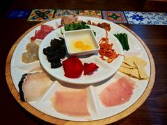 -芸南道·过桥米线(昆明老街旗舰店)