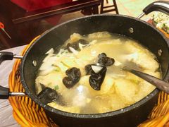 沙锅肉皮汤-侬佳蒸菜馆(听潮店)