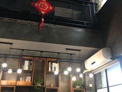 大堂-对面面馆