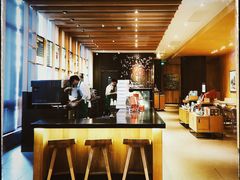 -星巴克(汾阳路店)