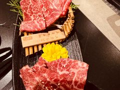 -山川小町·极番烧肉(新地假日广场店)