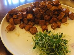 杏鲍菇牛肉粒-天津雅园饭店(成林道店)