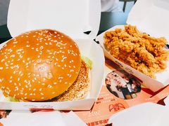 -肯德基(成山路地铁站店)