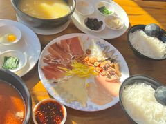 -桥香园过桥米线(国贸店)