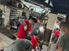-满記土窑烧鷄波浪山莊