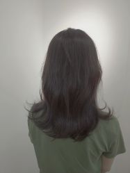 -BULB STUDIO 巴柏明星发型工作室