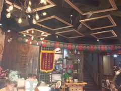 -顶顶汤火牛排火锅·经典铜锅涮肉