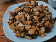 宫保鸡丁-南磨房食府(燕莎奥特莱斯购物中心店)