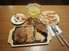 -许榴香西餐厅(台东步行街店)