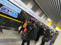 -红土地(地铁站)