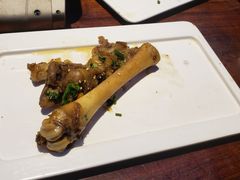 麻辣羊蹄-三个蒙古大叔羊肉串(大宁店)