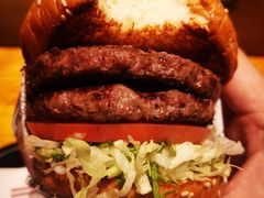 -The Habit Burger Grill 哈比特汉堡(复兴soho店)