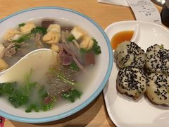 -小杨生煎(天之骄子店)