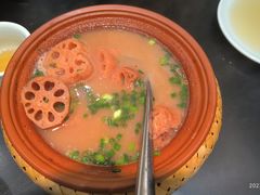 -在莲野·湖北民间菜·头牌松滋鸡(光谷步行街店)