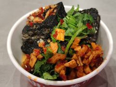 -黑色经典臭豆腐·湖南特产(坡子街店)