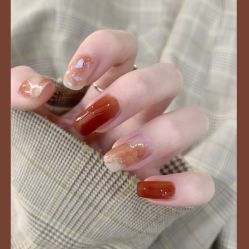 -悦指间美甲美睫