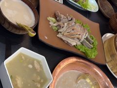 -诺敏塔拉奶茶-布里亚特包子-手把肉(锦都会店)