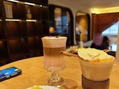 -ZAZA.CAFE.BAR