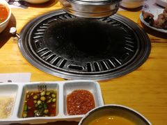 -唯成•韩国炭火烤肉 유성고기