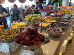 -荣誉国际酒店-云顶旋转餐厅