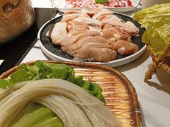 -椰子湾·海南火锅·糟粕醋·椰子鸡(正大广场店)