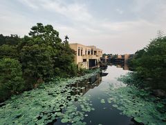 -上海怡沁园度假酒店