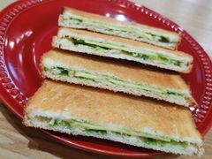 咖椰吐司-HELLO 27 意面·沙拉·帕尼尼