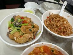 -红色湘菜馆(春风店)