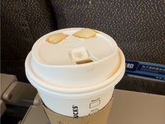 -星巴克(上海虹桥站2A检票口)