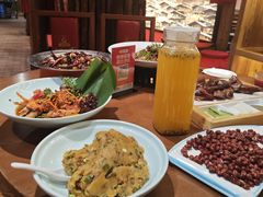 -老滇山寨•云南特色菜•地方菜•民族风情歌舞表演(金碧店)