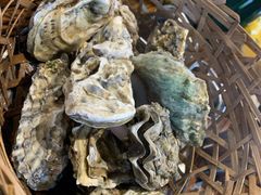 -蚝堡海鲜·威海菜·海肠捞饭·烧烤·亚洲吃蚝公司(幸福门店)